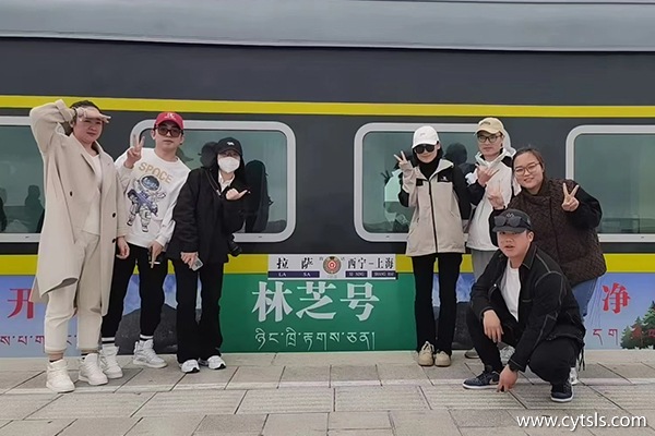 3月坐哪趟火車去拉薩風(fēng)景好