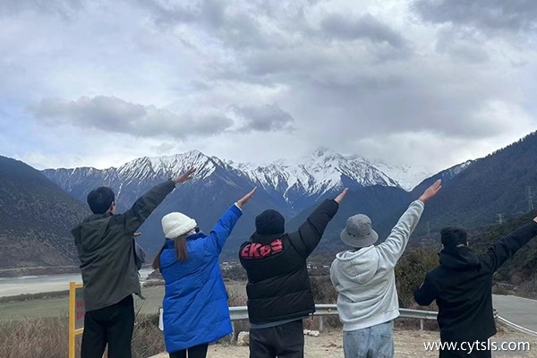 旅游抱團去拉薩多少錢