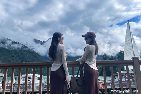和閨蜜去西藏玩準(zhǔn)備多少錢才夠